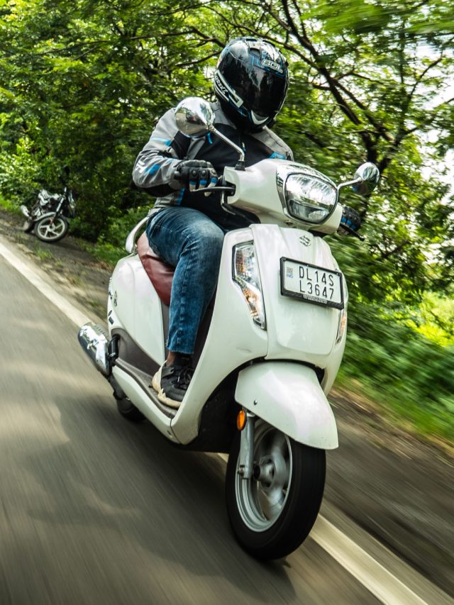 2020-Suzuki-Access-125-Review-31