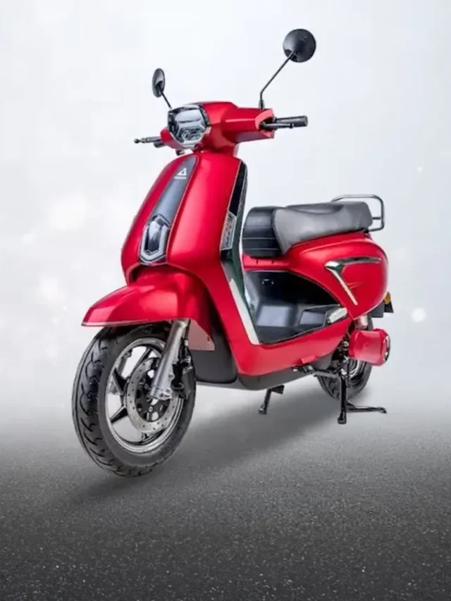 170km Range! iVOOMi JeetX ZE E-Scooter Starts at Just ₹79,999!